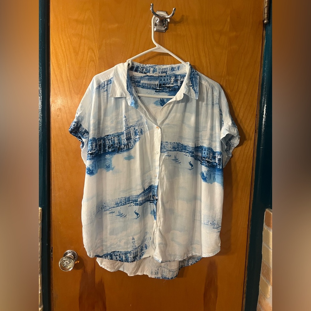 Jane & Delancey Venice Italy Print Button-Up Shirt.